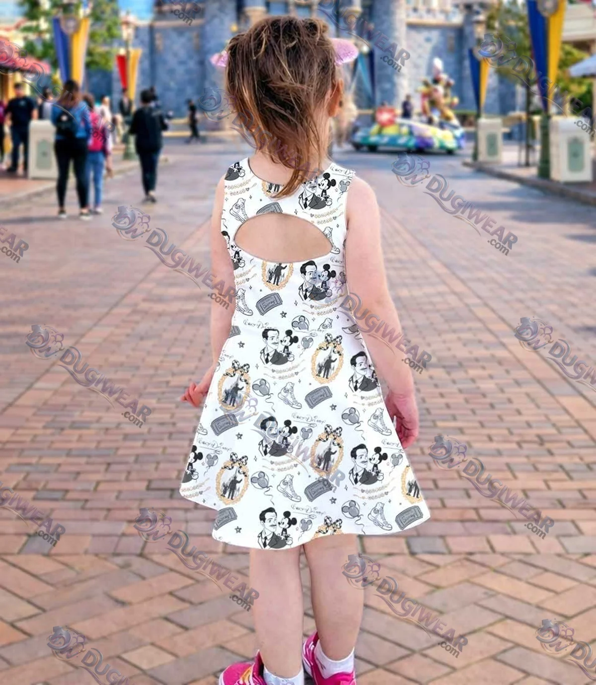 Disney Walt Disney & Mickey Mouse Matching Mom and Me Dress Set, Family Vacation Theme Park Outfit Disney Walt Disney & Mickey Mouse Matching Mom and Me Dress Set, Family Vacation Theme Park Outfit