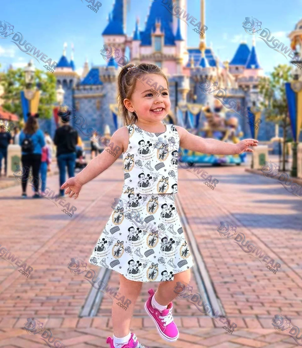 Disney Walt Disney & Mickey Mouse Matching Mom and Me Dress Set, Family Vacation Theme Park Outfit Disney Walt Disney & Mickey Mouse Matching Mom and Me Dress Set, Family Vacation Theme Park Outfit